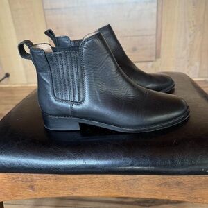 Madewell Chelsea Boot